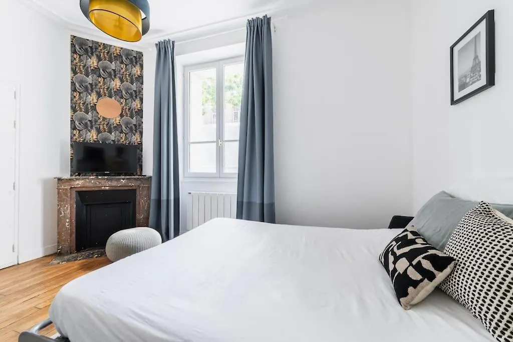Studio Tolbiac Paris France